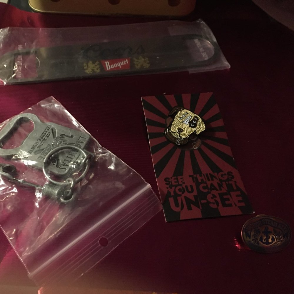Various Collectible Beer Items - 138 $25 or $20 w/offer